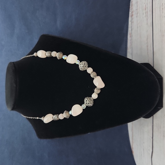 Vintage Sterling Silver Light Pink Stones Beaded Necklace - Picture 2 of 7